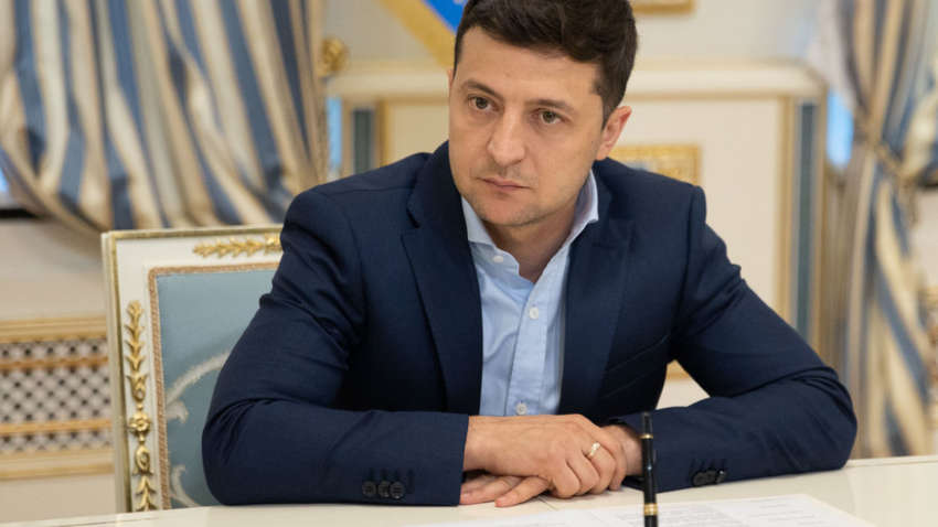 «В Верховной Раде, к сожалению, друзей немного», - Зеленский