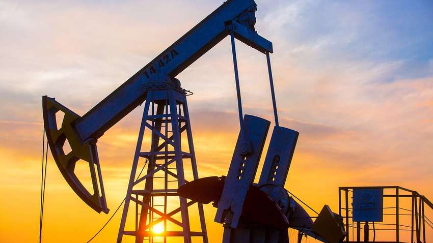 ОПЕК разом із Росією збільшать видобуток нафти: чому держави ігнорують падіння цін