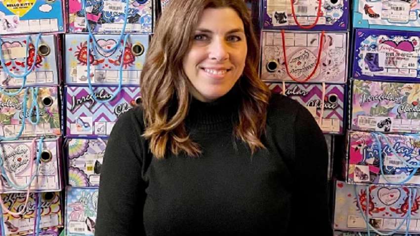 Не обувь, а произведения искусства: коллекция учительницы стоит более 40 тысяч долларов