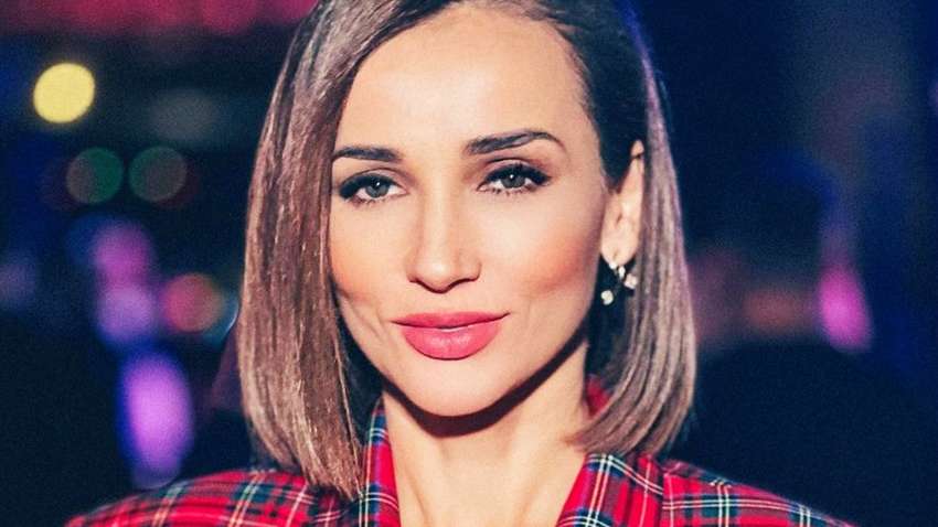 У российской телеведущей из-за ботокса потек глаз (ФОТО)