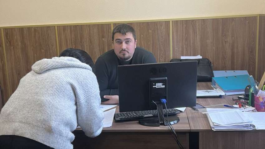 Выживают чужаков: подрядчик из Днепропетровщины не может получить средства за проделанные работы в Киевской области