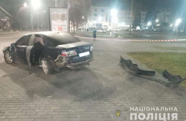 У Луцьку п'яний водій збив єпископа на тротуарі: подробиці моторошної ДТП У Луцьку п'яний водій збив єпископа на тротуарі: подробиці моторошної ДТП