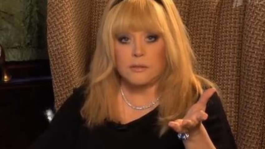 Росіяни скаженіють від злості: Пугачова повернулася з новими з піснями про війну