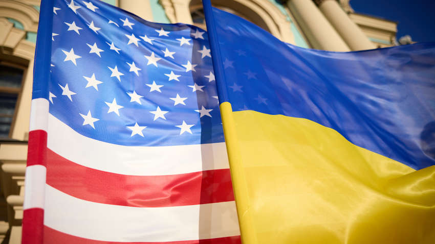 Украина попросила США разрешить наносить удары по территории РФ: что ответили в Вашингтоне