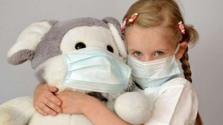 Діти якого віку можуть обходитися без масок: відповідь ВООЗ