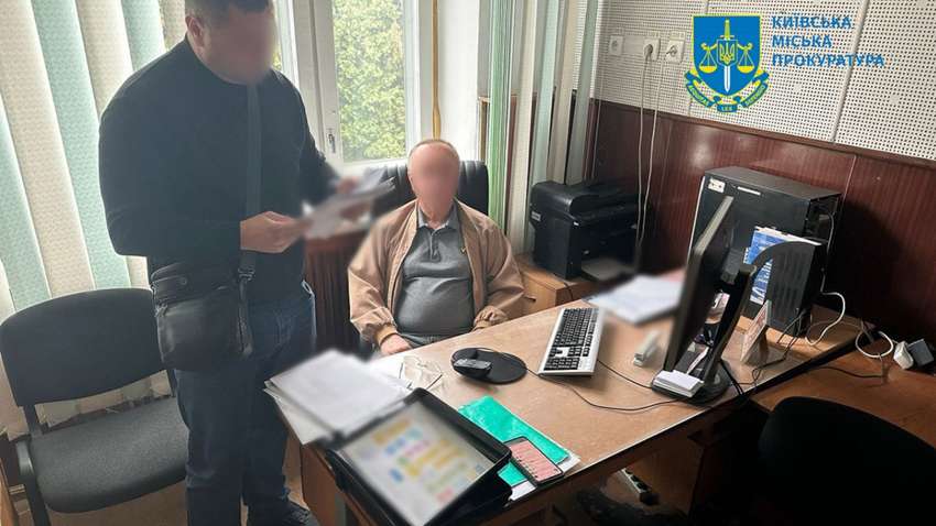 Корупція набирає обертів: посадовці “Київприладу” підзаробили 150 тис. грн