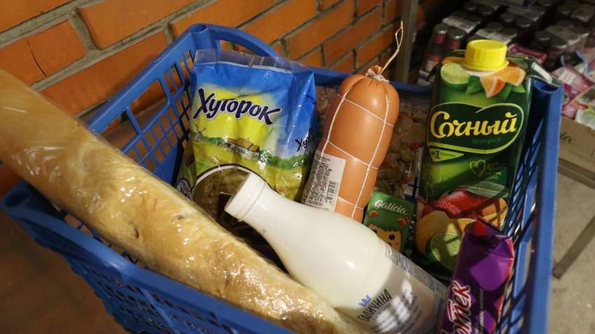 Во Львове открыли продовольственный банк "Тарелка" для помощи малообеспеченным