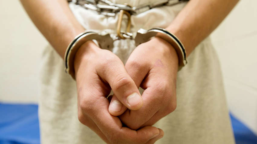 В Китае детей начнут сажать за решетку уже с 12 лет В Китае детей начнут сажать за решетку уже с 12 лет