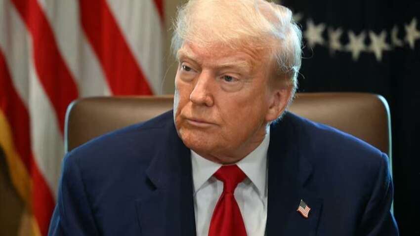 Так больше продолжаться не может: что окружение Трампа срочно требует от Трампа