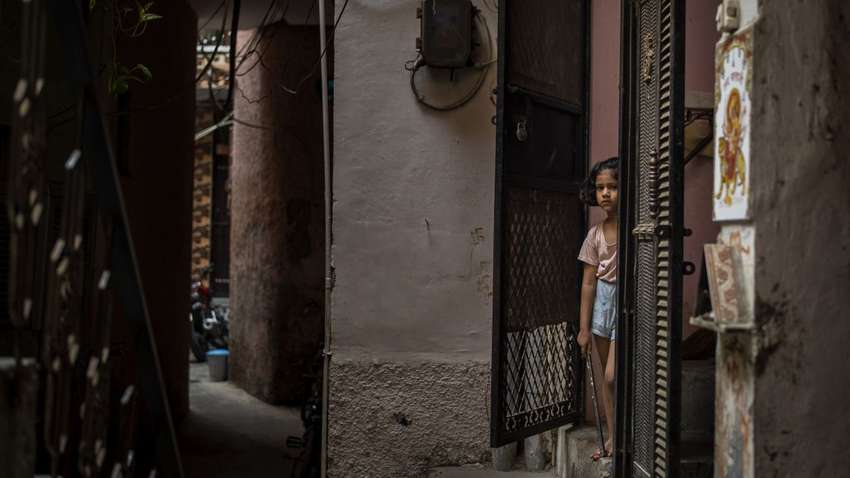 В Індії священик вбив і кремував 9-річну дівчинку на очах у батьків В Індії священик вбив і кремував 9-річну дівчинку на очах у батьків