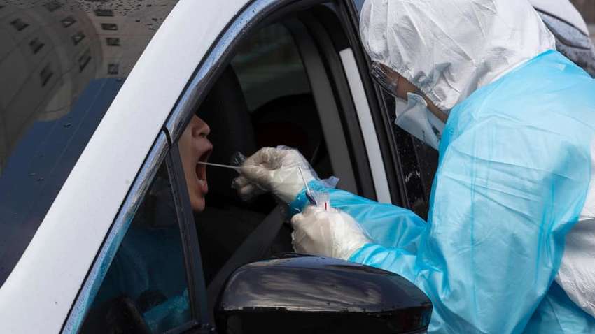 «Коронадрайв» замість «Макдрайву»: в США і Європі у кіосках роблять тести на коронавірус