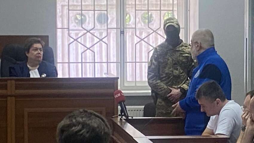 Новый иск против Коломойского: СМИ узнали, что требует адвокат Карпенко Новый иск против Коломойского: СМИ узнали, что требует адвокат Карпенко