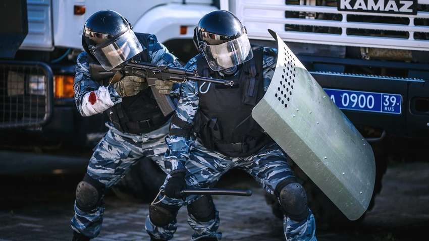 Россия создала для Беларуси специальные войска, которые могут ввести против "экстремистов"