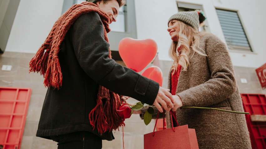 Вона буде в захваті: 10 незабутніх подарунків на День св. Валентина Вона буде в захваті: 10 незабутніх подарунків на День св. Валентина