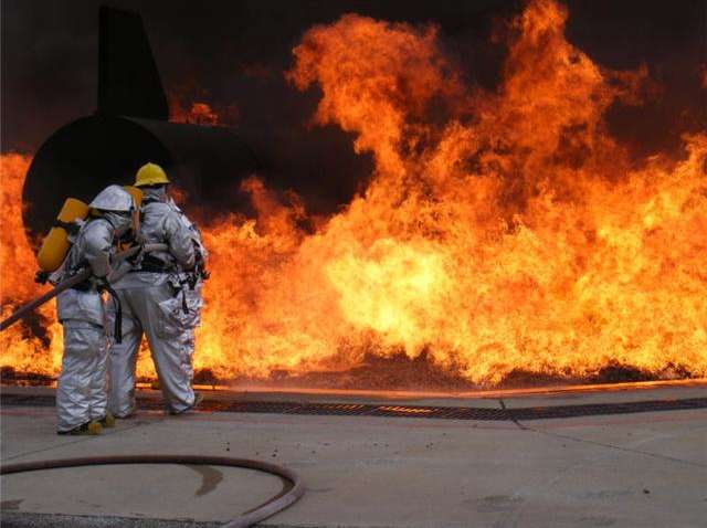 Кофе, творожные шарики и пожарные: какие праздники мир отмечает 17 апреля