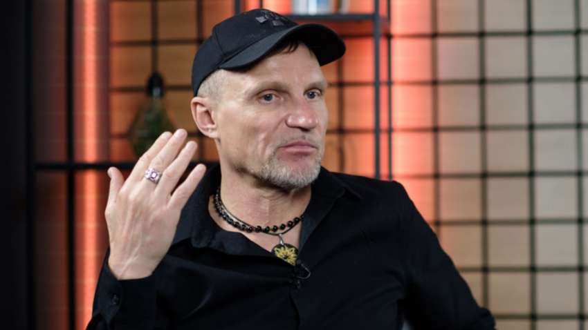 Олег Скрипка сравнил украинское и русское село