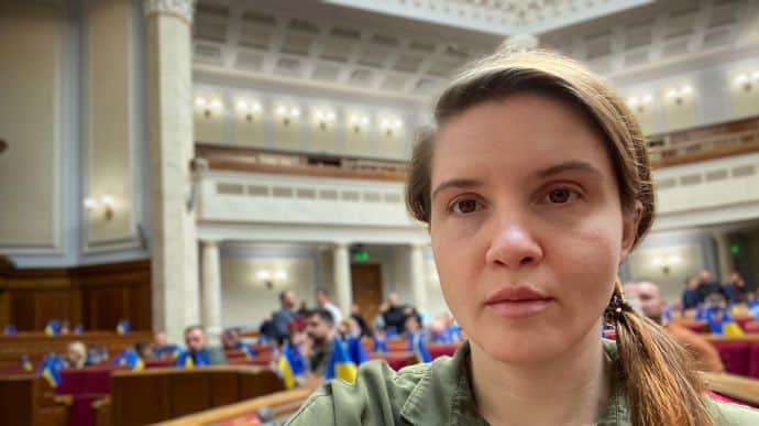 Возможно, его шантажируют россияне. За что Безуглая «наехала» на Разумкова Возможно, его шантажируют россияне. За что Безуглая «наехала» на Разумкова