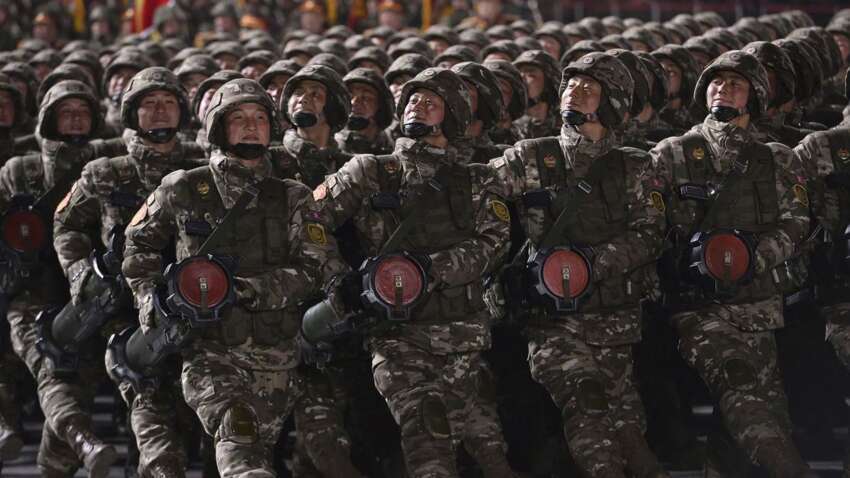 В КНДР возвеличують вбивць українців: яке шоу влаштував Пхеньян