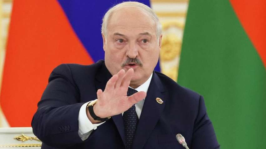 Дії Лукашенка принизили Путіна: президент Білорусі скористається ситуацією