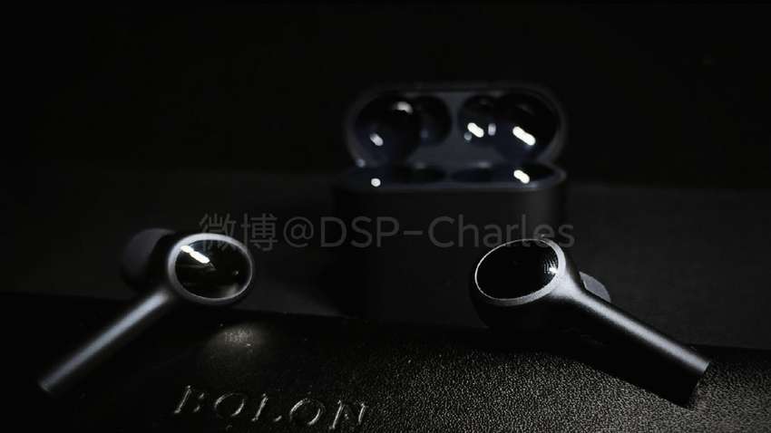 Китайская компания представила новые флагманские наушники Китайская компания представила новые флагманские наушники