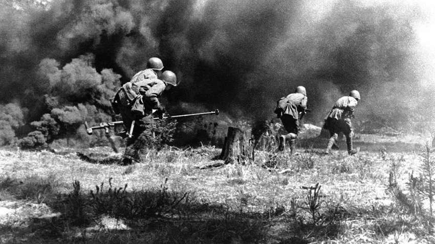 Все обычная кремлевская ложь: историк развенчал главные мифы СССР о 22 июня