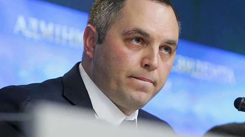 Благодійний фонд Портнова, проти якого США ввели санкції, витратив 13 мільйонів на допомогу лікарням Благодійний фонд Портнова, проти якого США ввели санкції, витратив 13 мільйонів на допомогу лікарням