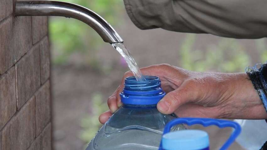 Что будет, если постоянно пить воду из источников и бюветов: ответ шокирует каждого 