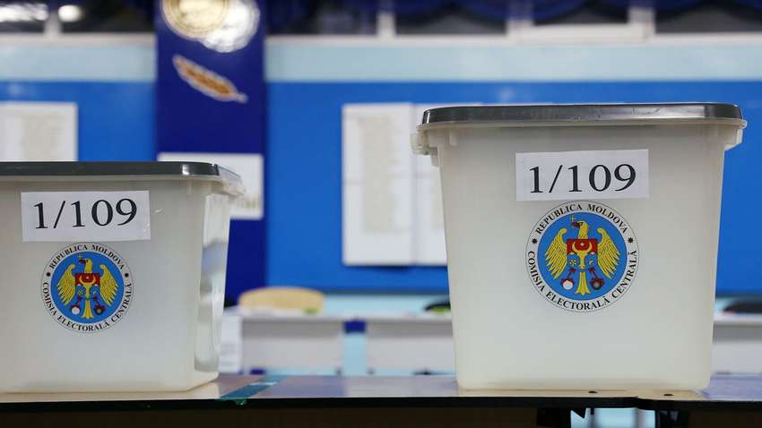 Президентські вибори в Молдові: про що свідчать підсумки першого туру і що це означає для України