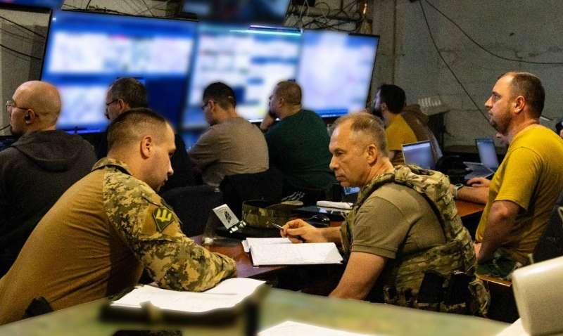 Ефективність оборони має зрости в рази: які рішення Сирський ухвалив після поїздки на фронт