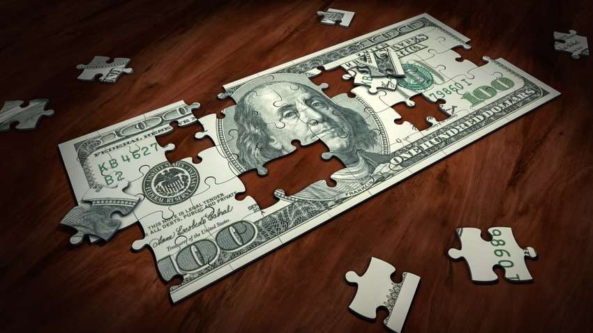 Рекордне зниження: офіційний долар в Україні подешевшав ще на 15 копійок