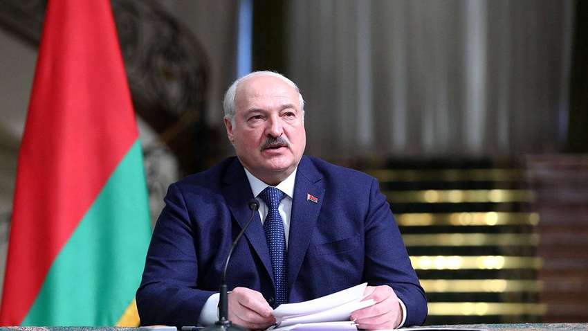  Лукашенко зробив нову заяву про війну та згадав "фашистів"