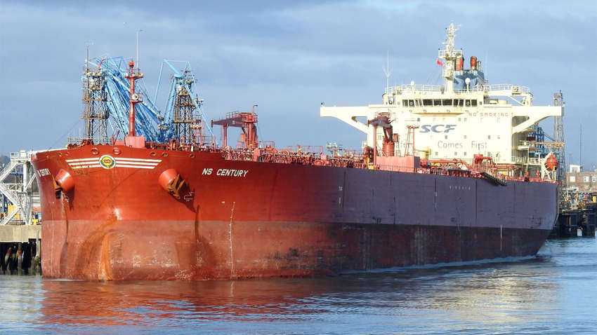 В Индии разворачивают танкеры с российской нефтью: что произошло В Индии разворачивают танкеры с российской нефтью: что произошло