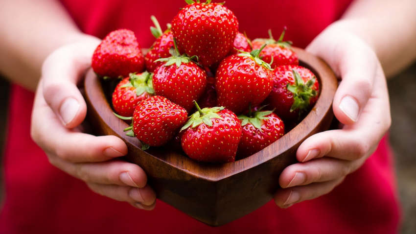 Как распознать опасную для здоровья клубнику