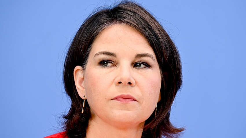 В Германии сообщили о планах РФ по Харькову. К чему призвали партнеров