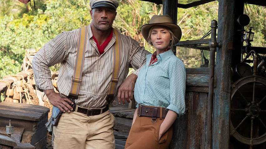 Сеть покоряет новый трейлер комедии «Круиз по джунглям»