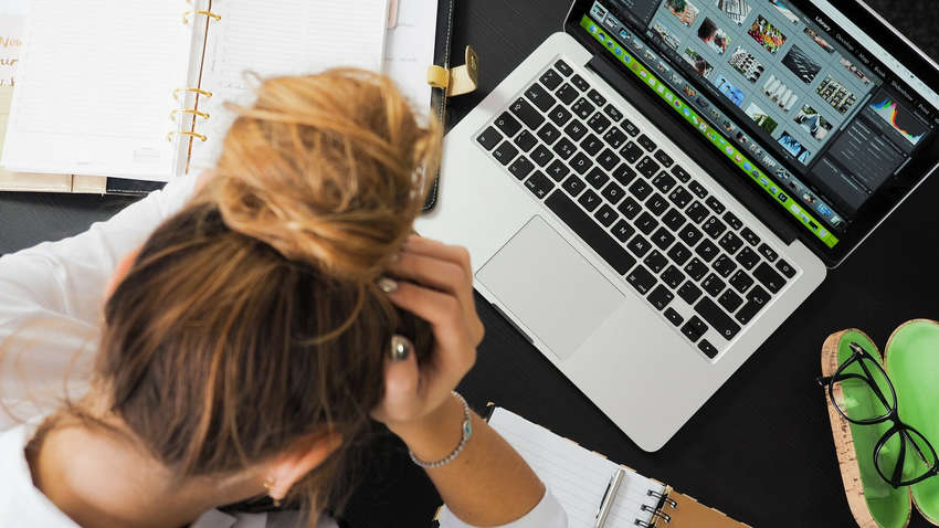 Кабмин разрешил автошколам обучать будущих водителей онлайн