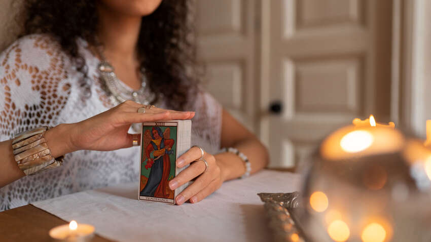 Таро-гороскоп завтра: какая судьба ждет твой знак зодиака Таро-гороскоп завтра: какая судьба ждет твой знак зодиака