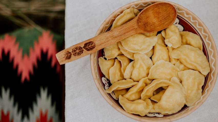 Секрет идеальных вареников на Рождество: готовим вместе Секрет идеальных вареников на Рождество: готовим вместе