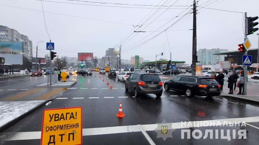 Несовершеннолетний удирал от патрульных на бешеной скорости: сколько человек пострадало