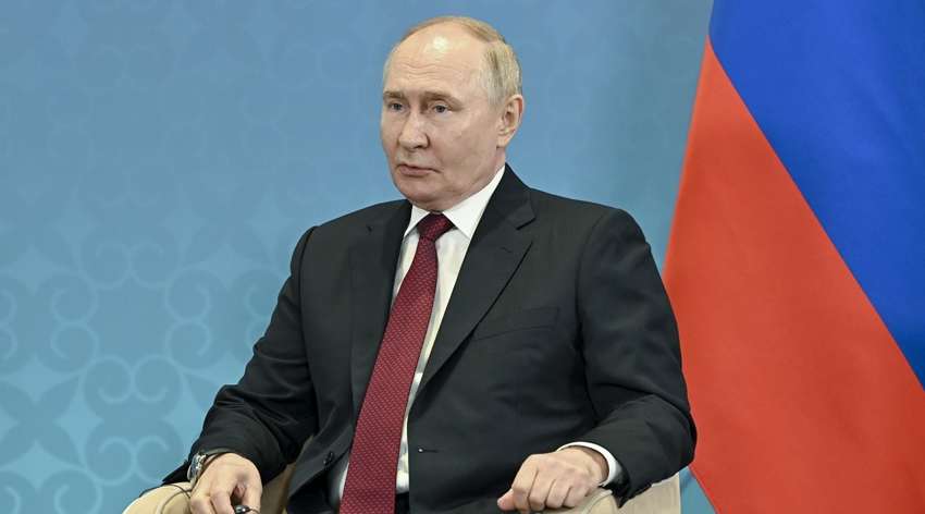 У Росії змусили дітей у дитсадках та школах масово вітати Путіна