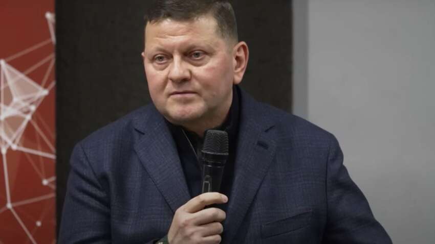 Уступаем России: Залужный рассказал, что нужно менять, чтобы не проиграть войну Уступаем России: Залужный рассказал, что нужно менять, чтобы не проиграть войну