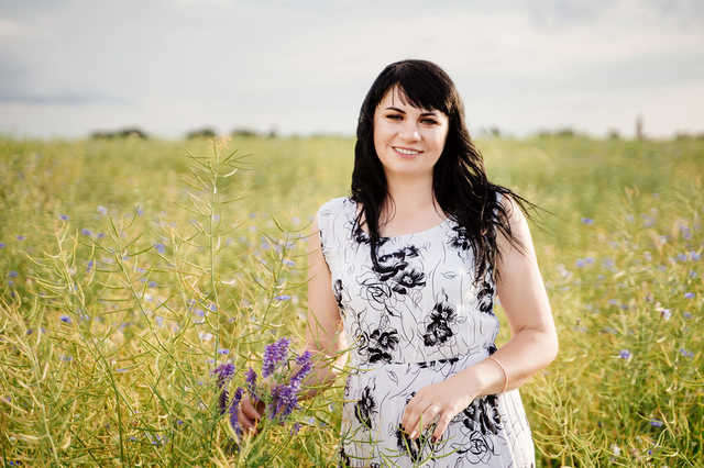 Имидж уже не важен: партия Зеленского в 66 округе ставит на экс-регионалку