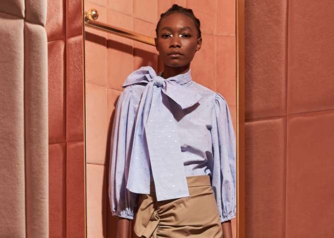 Стильные вещи из 60-х: галстук-бант возвращается в моду