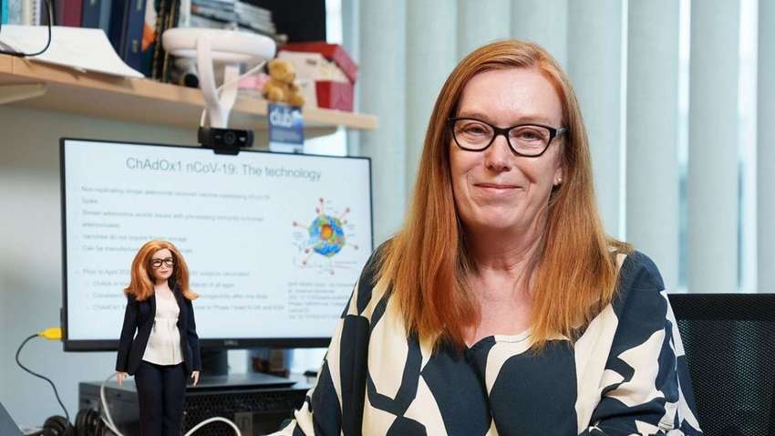 На честь розробниці вакцини проти коронавірусу створили ляльку Барбі: як вона виглядає (ФОТО, ВІДЕО)