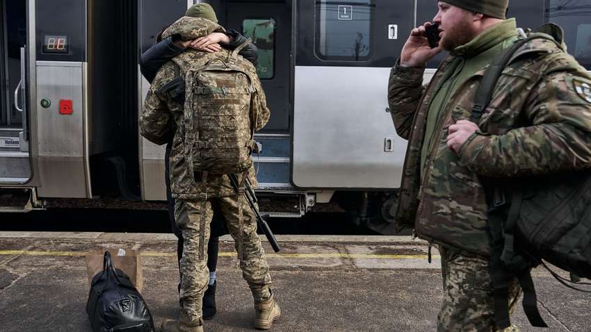 "Будет тотальный демографический апокалипсис": эксперт о негативе от мобилизации 18-летних "Будет тотальный демографический апокалипсис": эксперт о негативе от мобилизации 18-летних