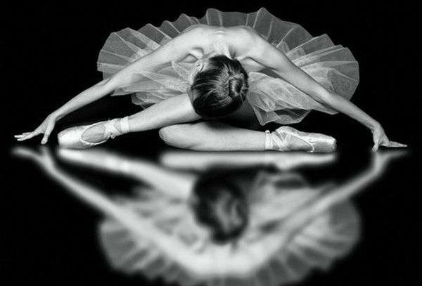 Скандал у балетній школі: у Відні танцюристів підштовхували до паління і зверталися за розміром одягу