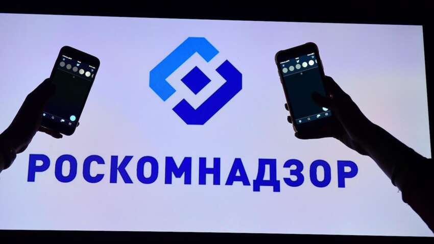 Молотки и «кровавые» следы: в Москве задержали двух человек за акции против топ-менеджеров Роскомнадзора