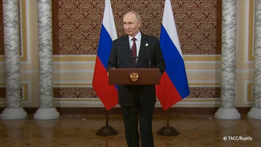 Путин похвастался подарком на день рождения от российских окупантов Путин похвастался подарком на день рождения от российских окупантов