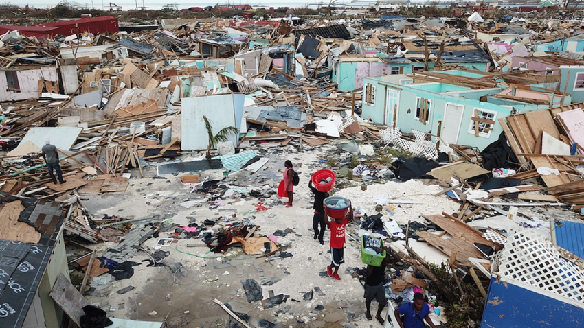 ООН направила гумпомощь на Багамы после мощного урагана 