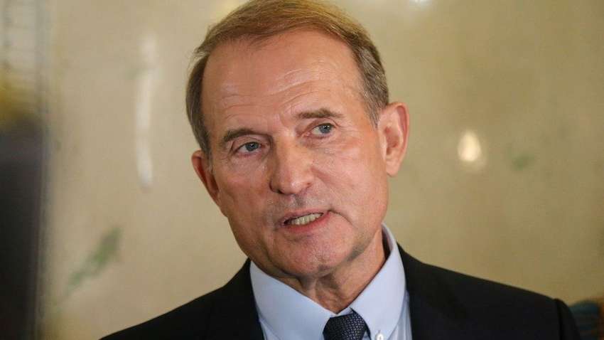 Обмін утримуваних осіб - перший крок до відновлення відносин України і Росії, - Медведчук